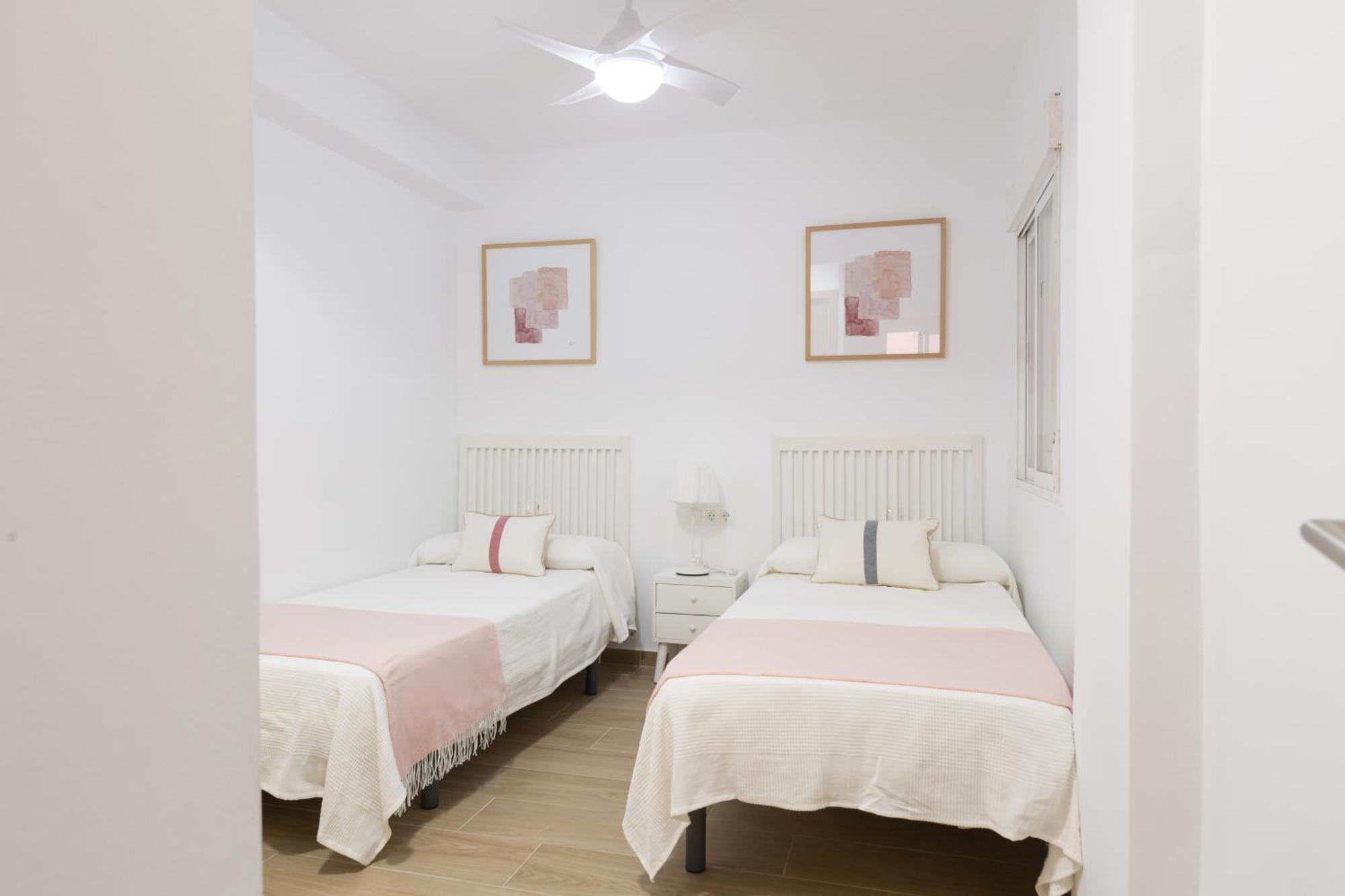 Charming Apartment Malagas Moon Bagian luar foto