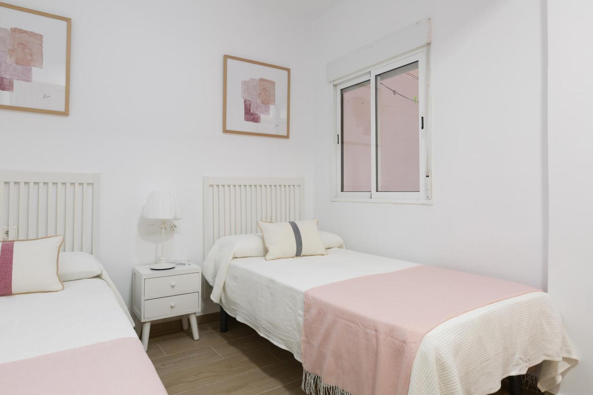 Charming Apartment Malagas Moon Bagian luar foto