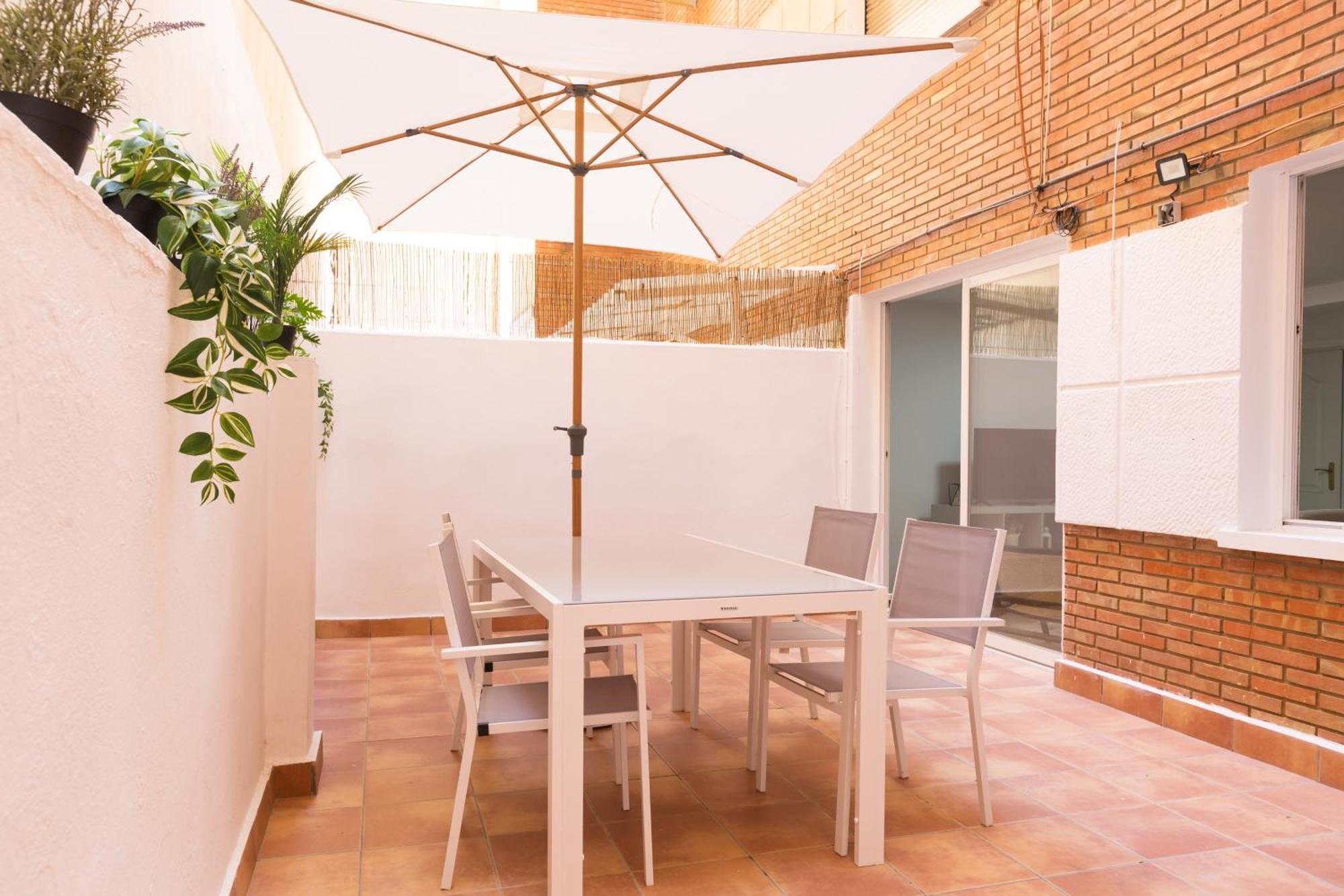 Charming Apartment Malagas Moon Bagian luar foto